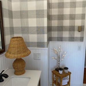 Vintage BOHO Wicker Lamp in excellent condition!!